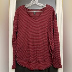 Striped F21 V Neck